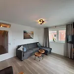 Strandkajuete Hooksiel 公寓 *