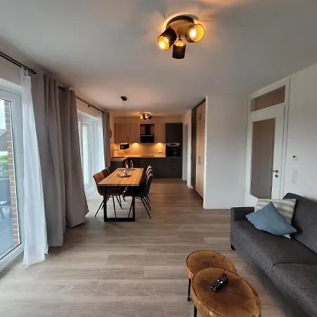 Strandkajuete Hooksiel * Schillig