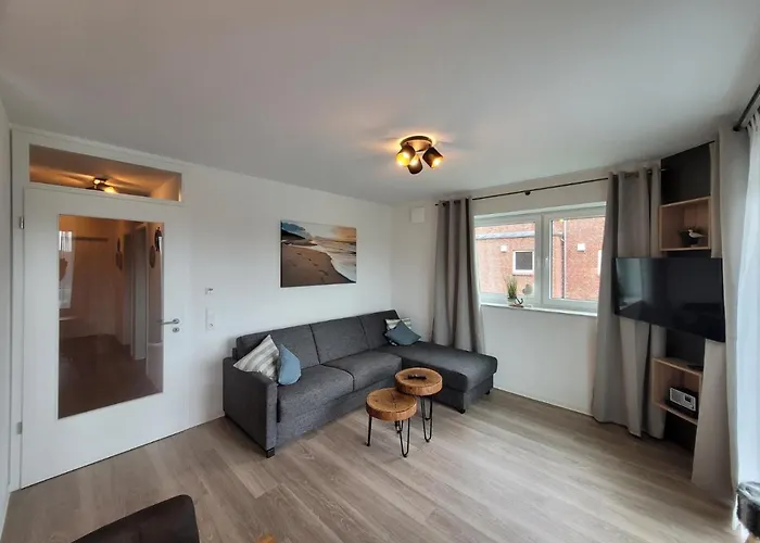 Strandkajuete Hooksiel 公寓 *